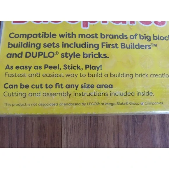 Creative 4 Pk Green Peel & Stick Baseplates 10"x10" Compatible Brick Plates NEW - Picture 5 of 15